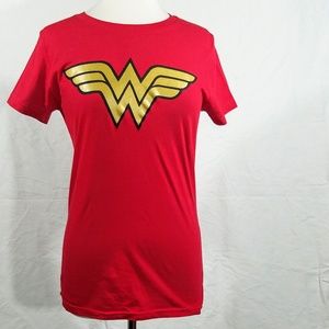 NWT DC Comics Wonder Woman T-Shirt, Sz L